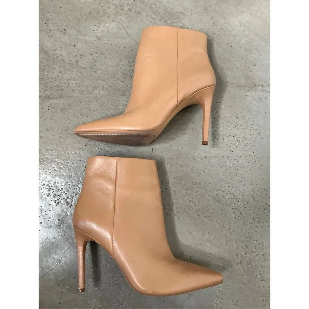 Vince Camuto Allost Pointy Almond Toe Heeled Ankle Bootie| Natural Tan in 7